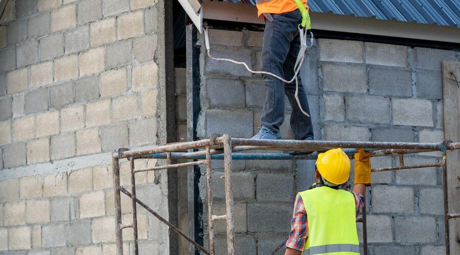 Expert Emergency Roof Repairs services in Manzanita, OR